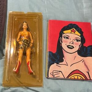 Chronicle Books Wonder Woman Figurine and Journal Set - Red, Gold, Black